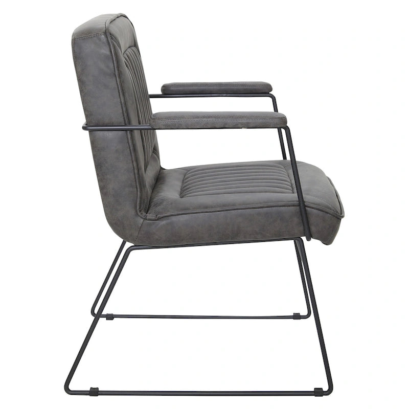 Fauteuil en similicuir  piètement luge