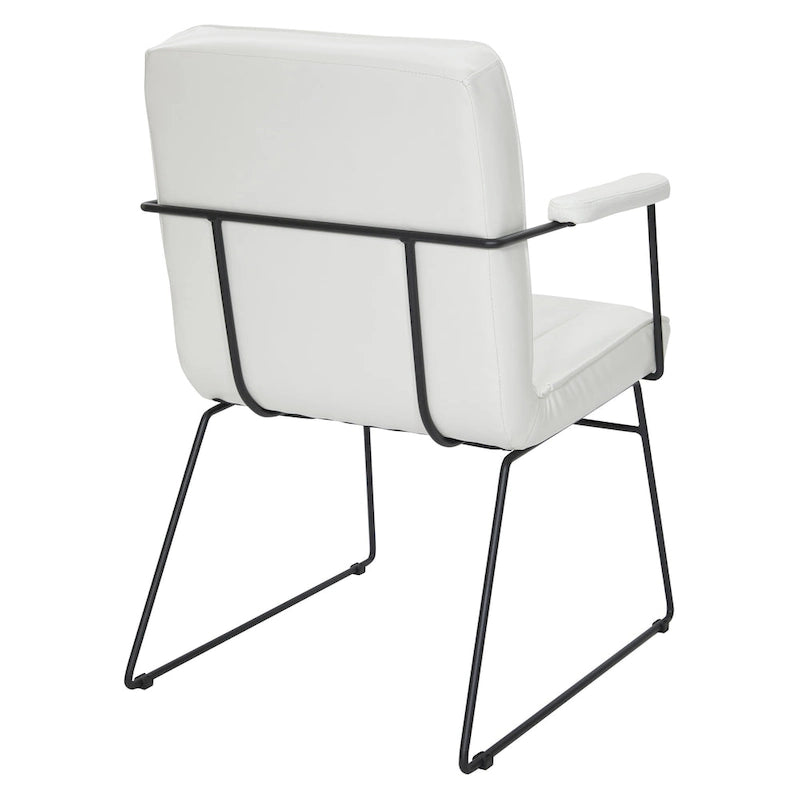Fauteuil en similicuir  piètement luge