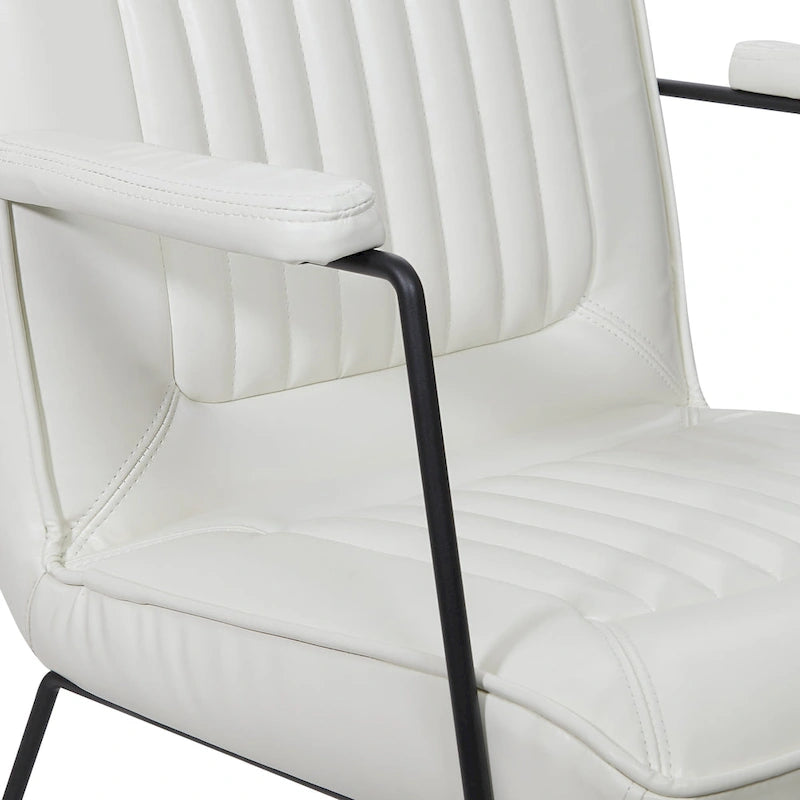 Fauteuil en similicuir  piètement luge