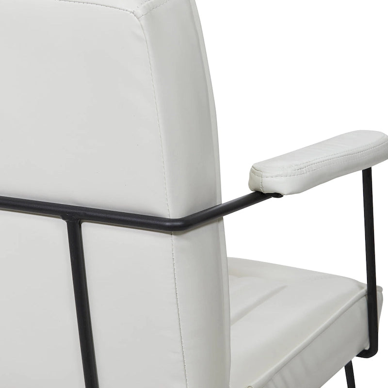 Fauteuil en similicuir  piètement luge